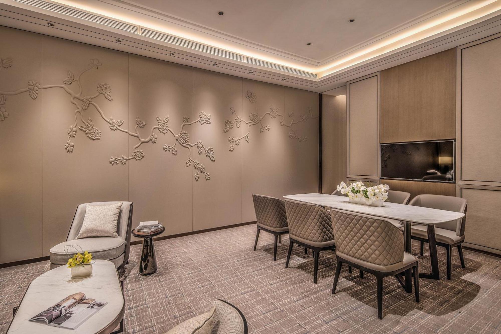 Hotel The St. Regis 5*