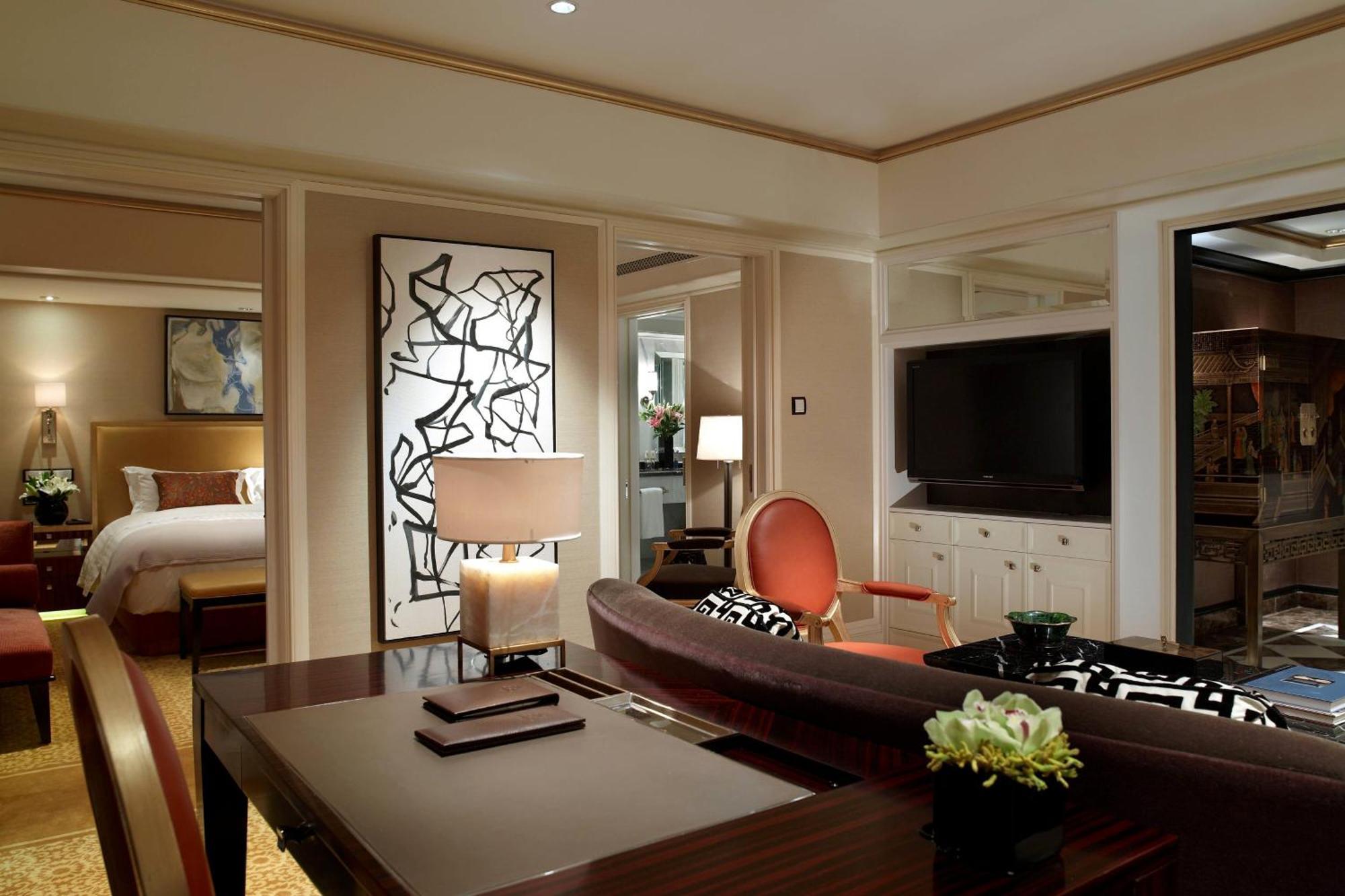 The St. Regis 5*