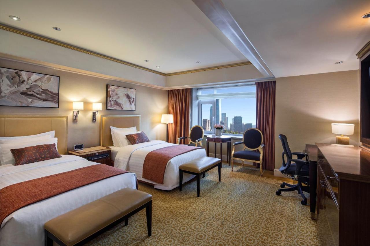 The St. Regis 5*